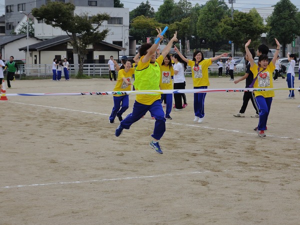 http://www.saga-kangaku.jp/student/uploads/DSC03942.jpg
